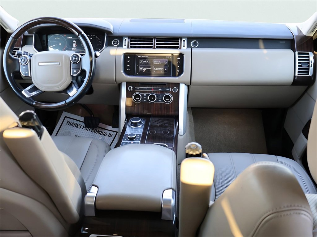 Used 2016 Land Rover Range Rover HSE image 14
