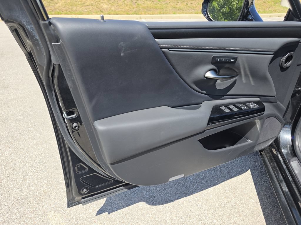 Certified 2022 Lexus ES 350 w/ Premium Package FWD image 16