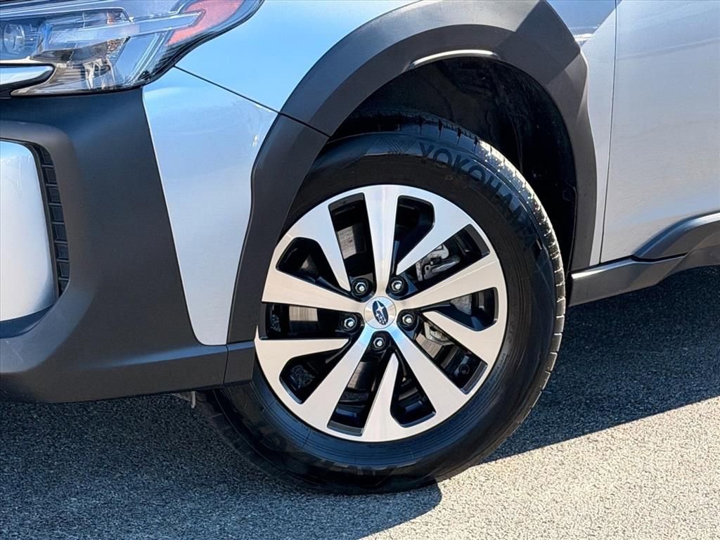 Certified 2025 Subaru Outback Premium image 29