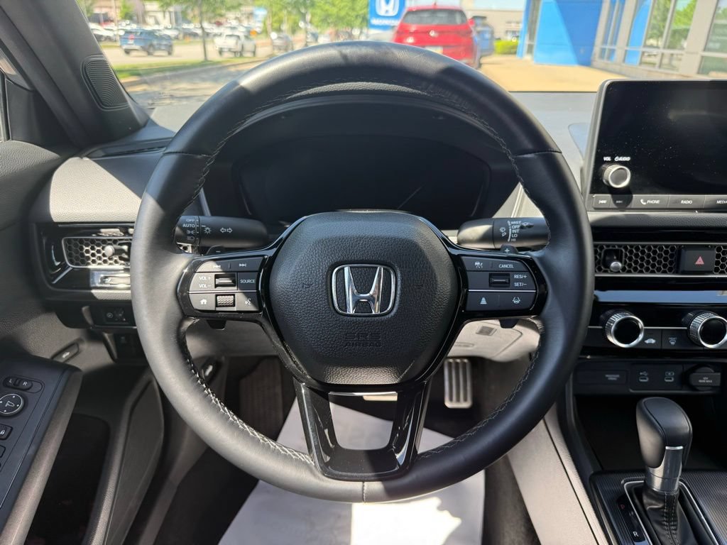 Used 2025 Honda Civic Sport image 17