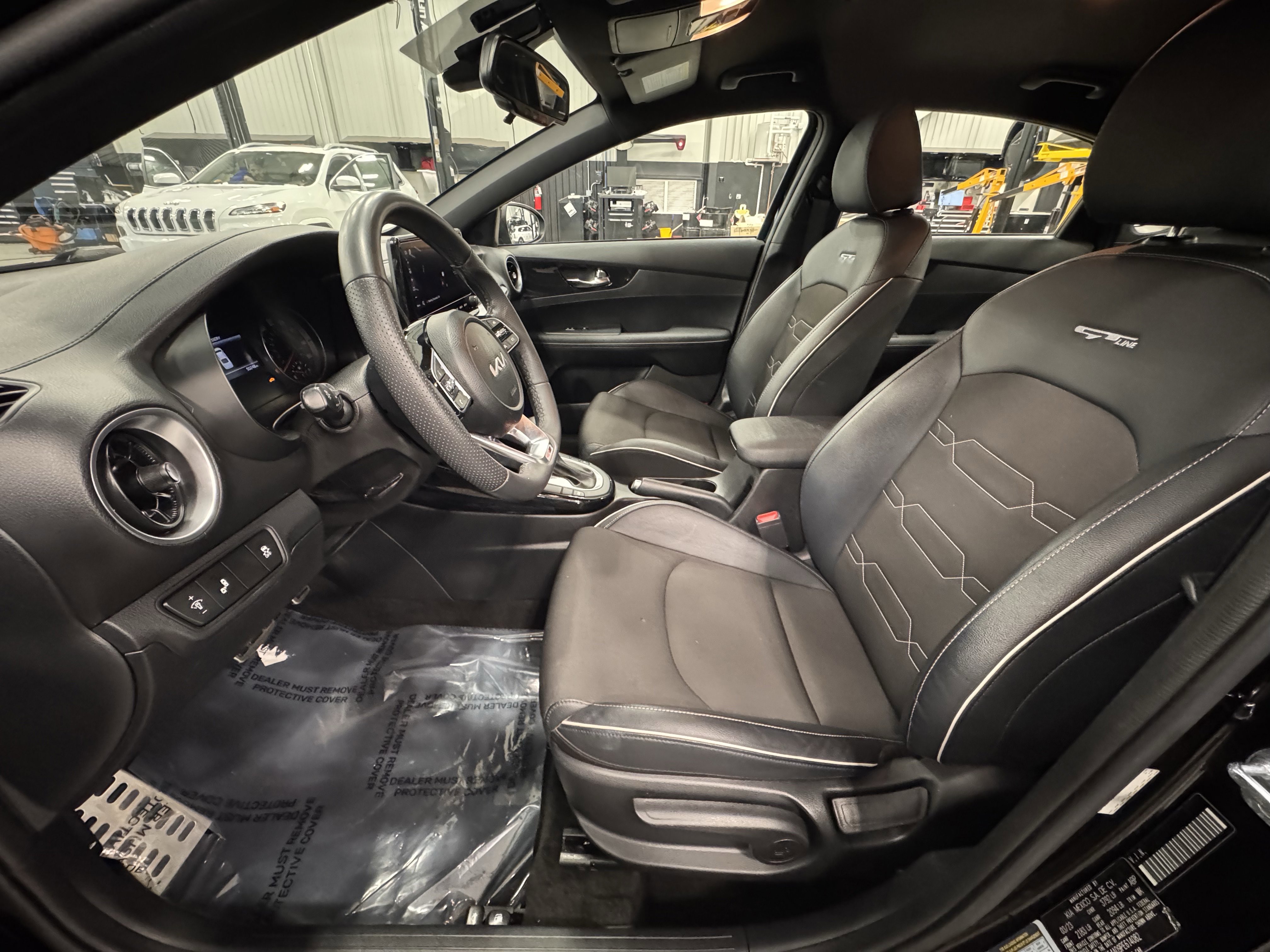 Certified 2023 Kia Forte GT-Line image 16