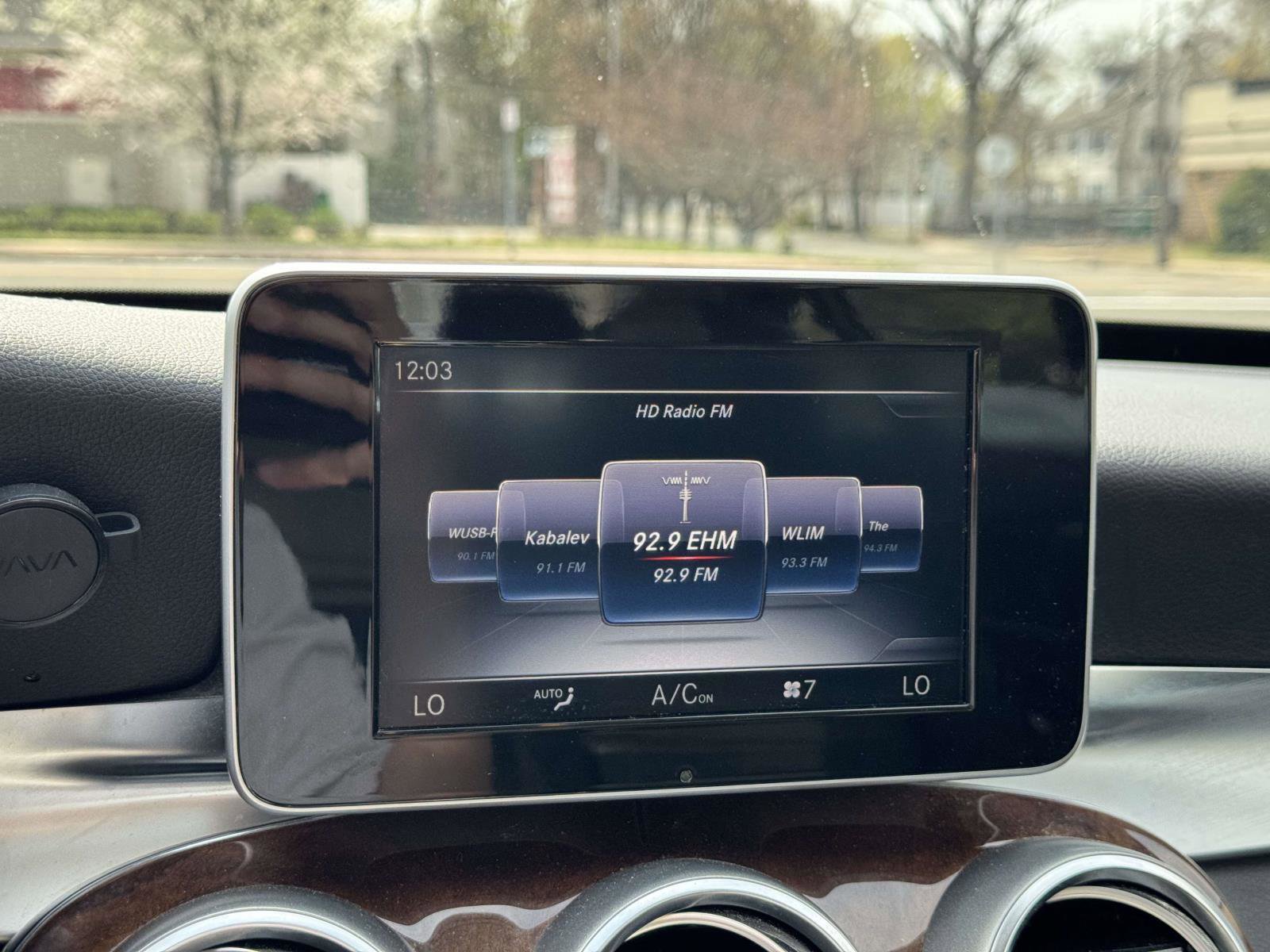 Used 2017 Mercedes-Benz C 300 4MATIC Sedan image 24