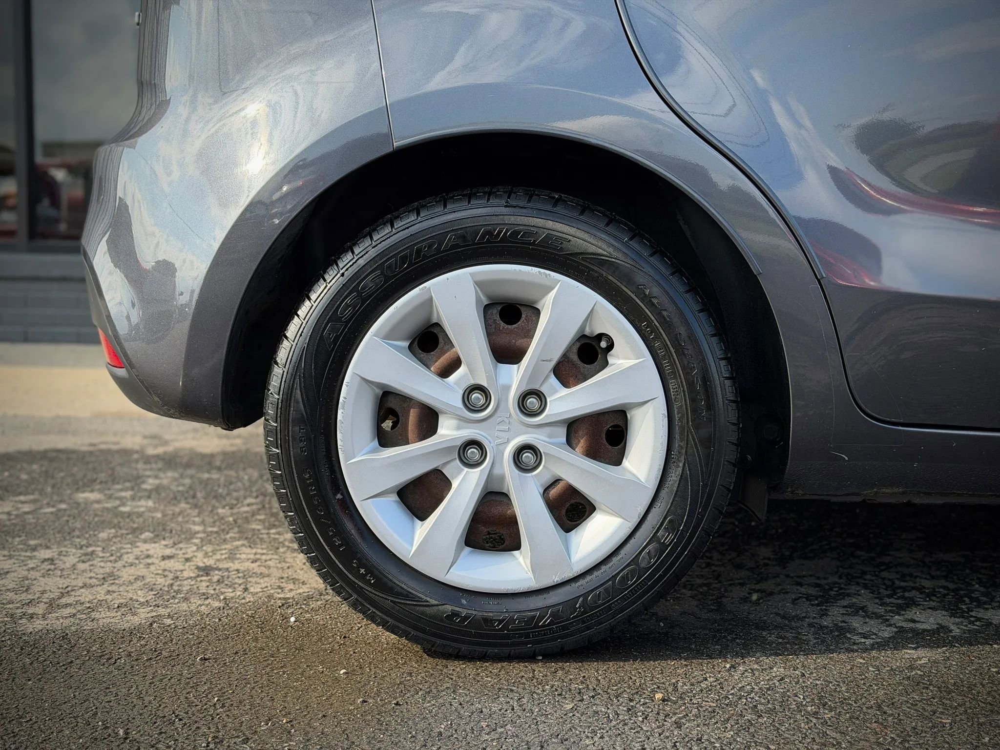 Used 2013 Kia Rio EX FWD image 18