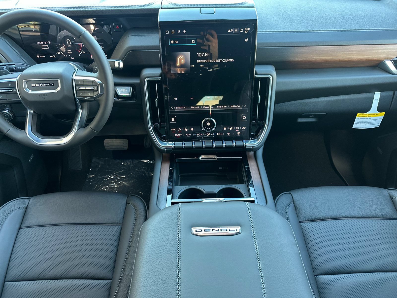 New 2026 GMC Yukon XL Denali w/ Sun & Power Step Package AWD/4WD image 13