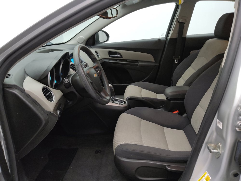 Used 2014 Chevrolet Cruze LS FWD image 17
