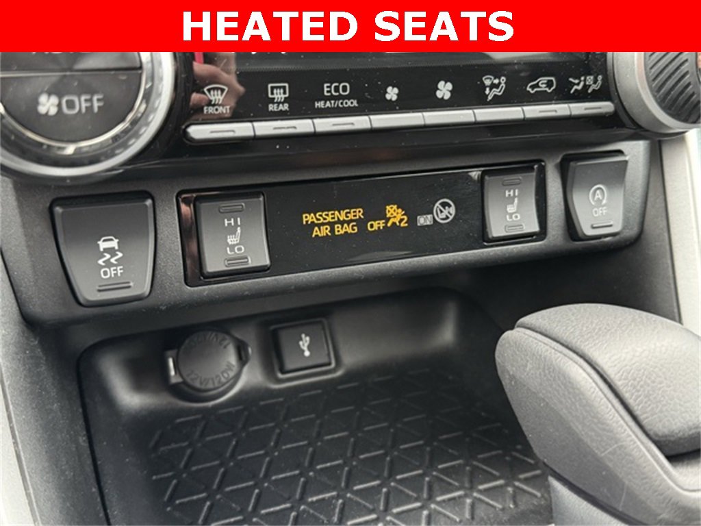 Certified 2022 Toyota RAV4 XLE image 13