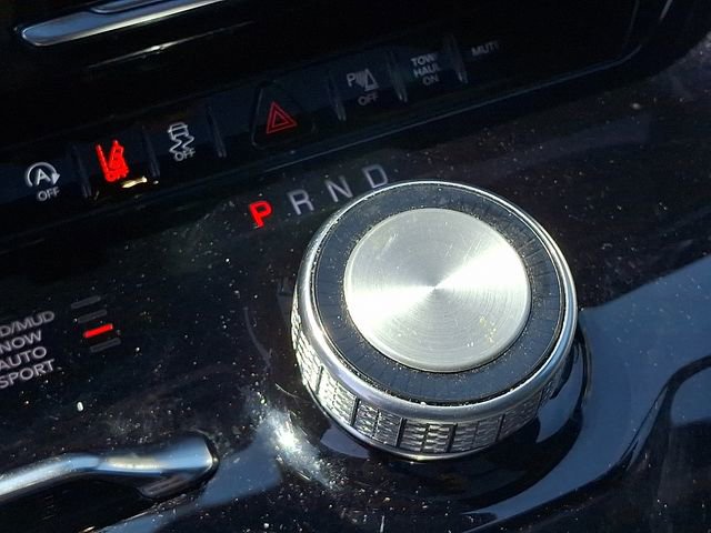 Used 2024 Jeep Wagoneer Series II AWD/4WD image 14