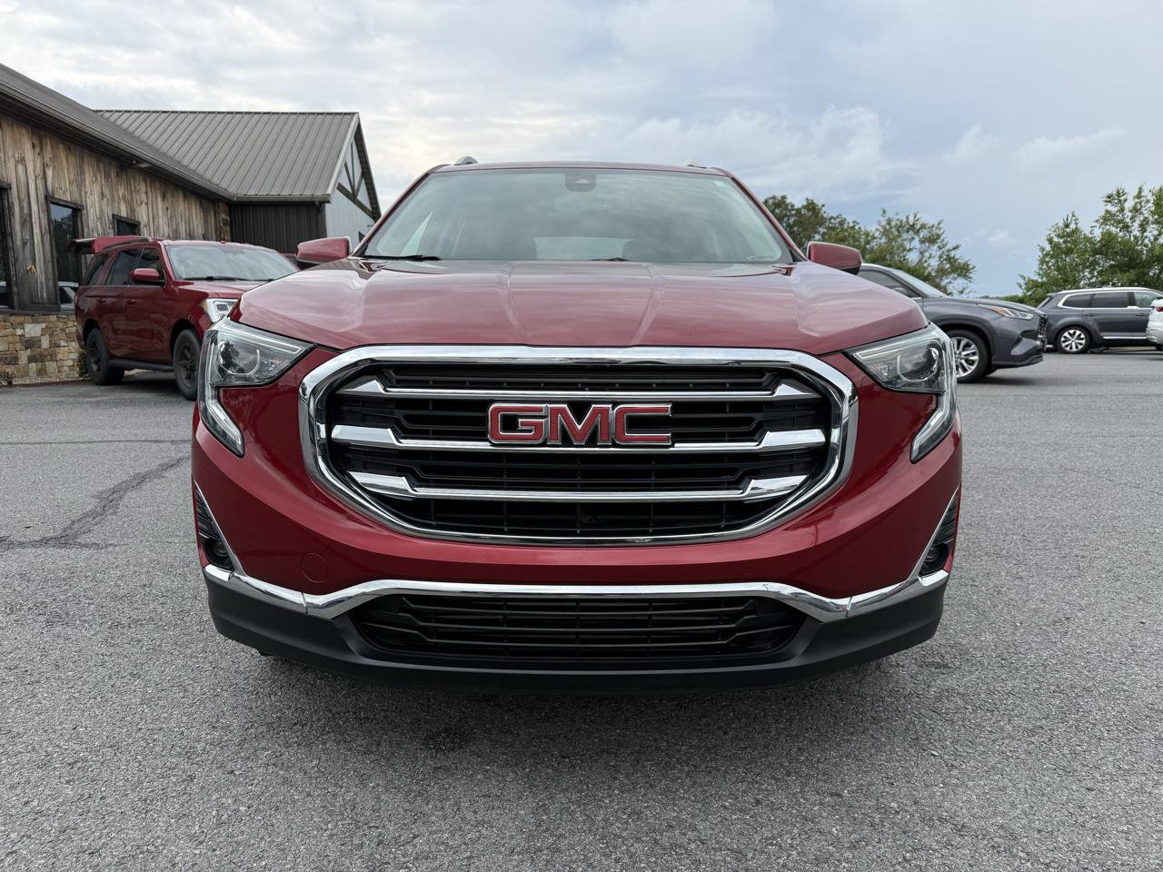 Used 2020 GMC Terrain SLT w/ Preferred Package FWD image 9