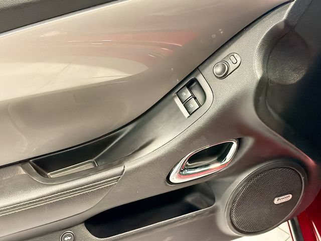Used 2010 Chevrolet Camaro LT RWD image 15
