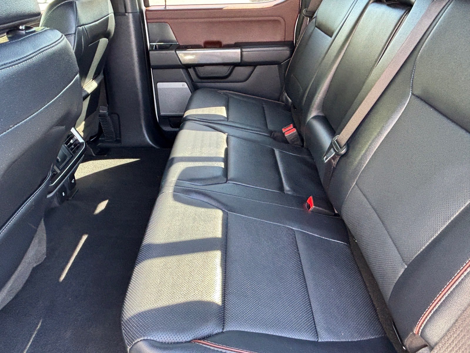 Used 2023 Ford F150 Lariat AWD/4WD image 28