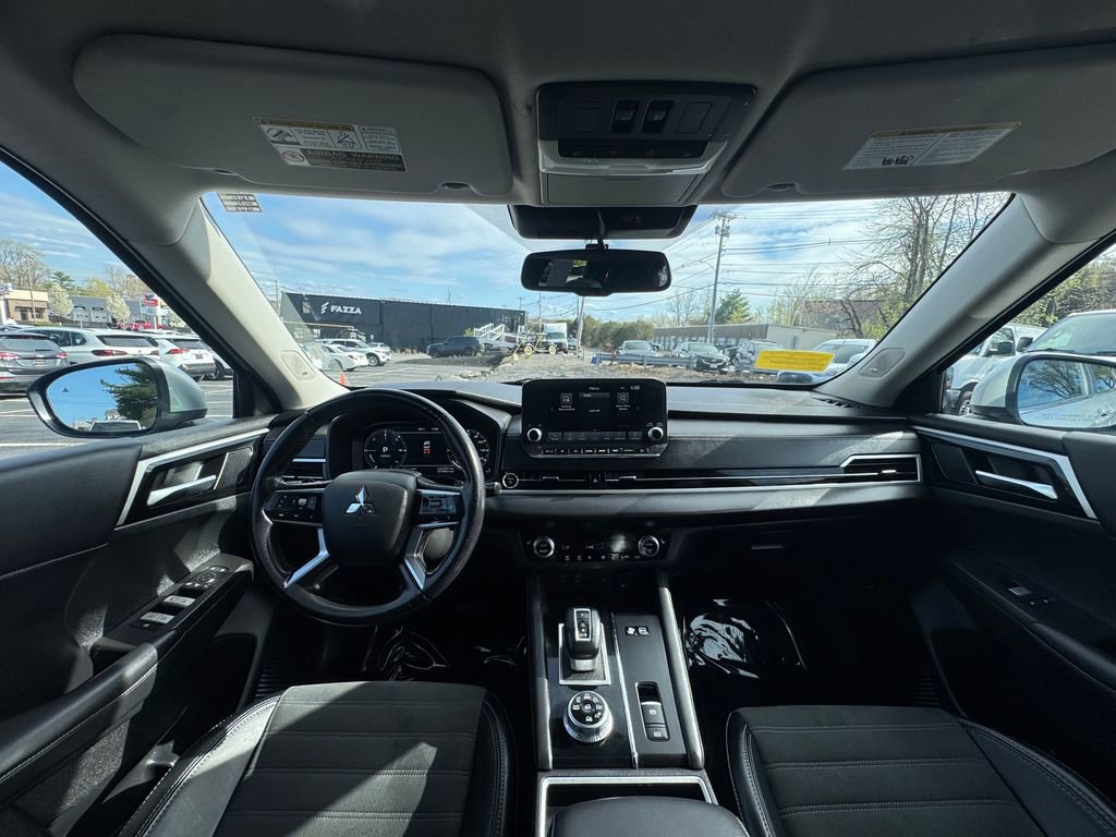 Used 2024 Mitsubishi Outlander Ralliart AWD/4WD image 15