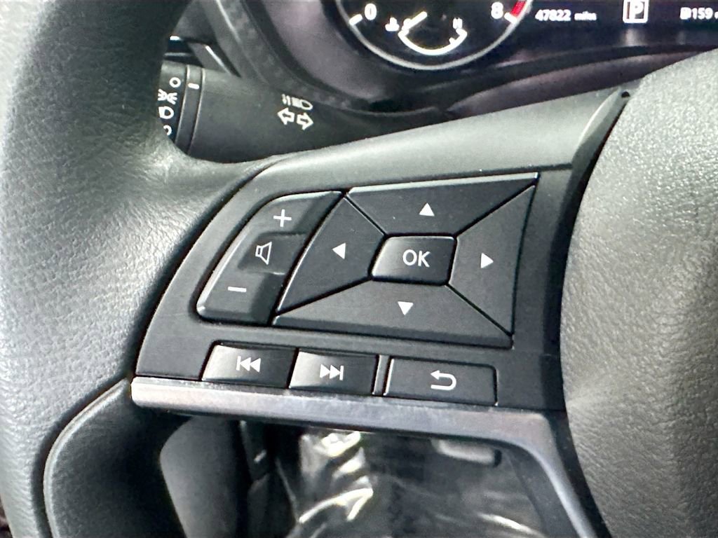 Used 2024 Nissan Sentra SV image 8