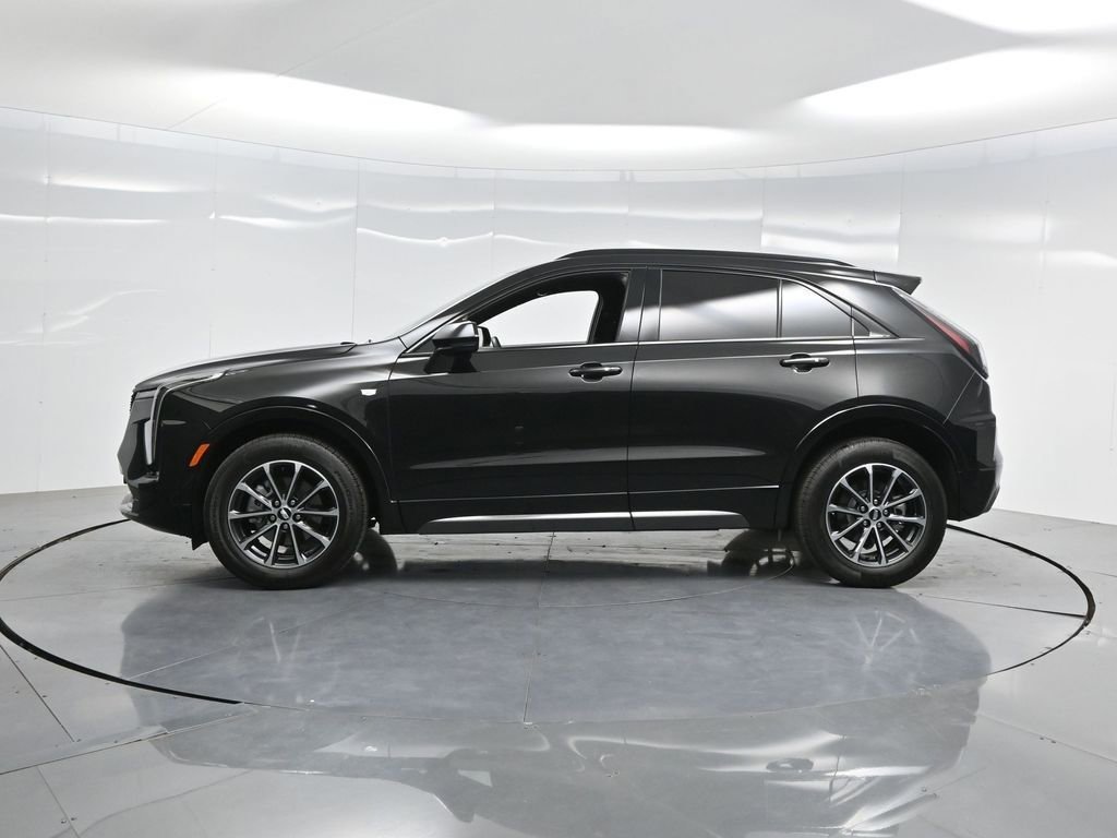 Used 2024 Cadillac XT4 Sport image 32