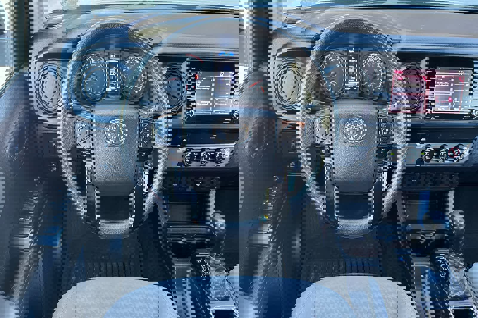 Certified 2022 Toyota Tacoma SR image 14