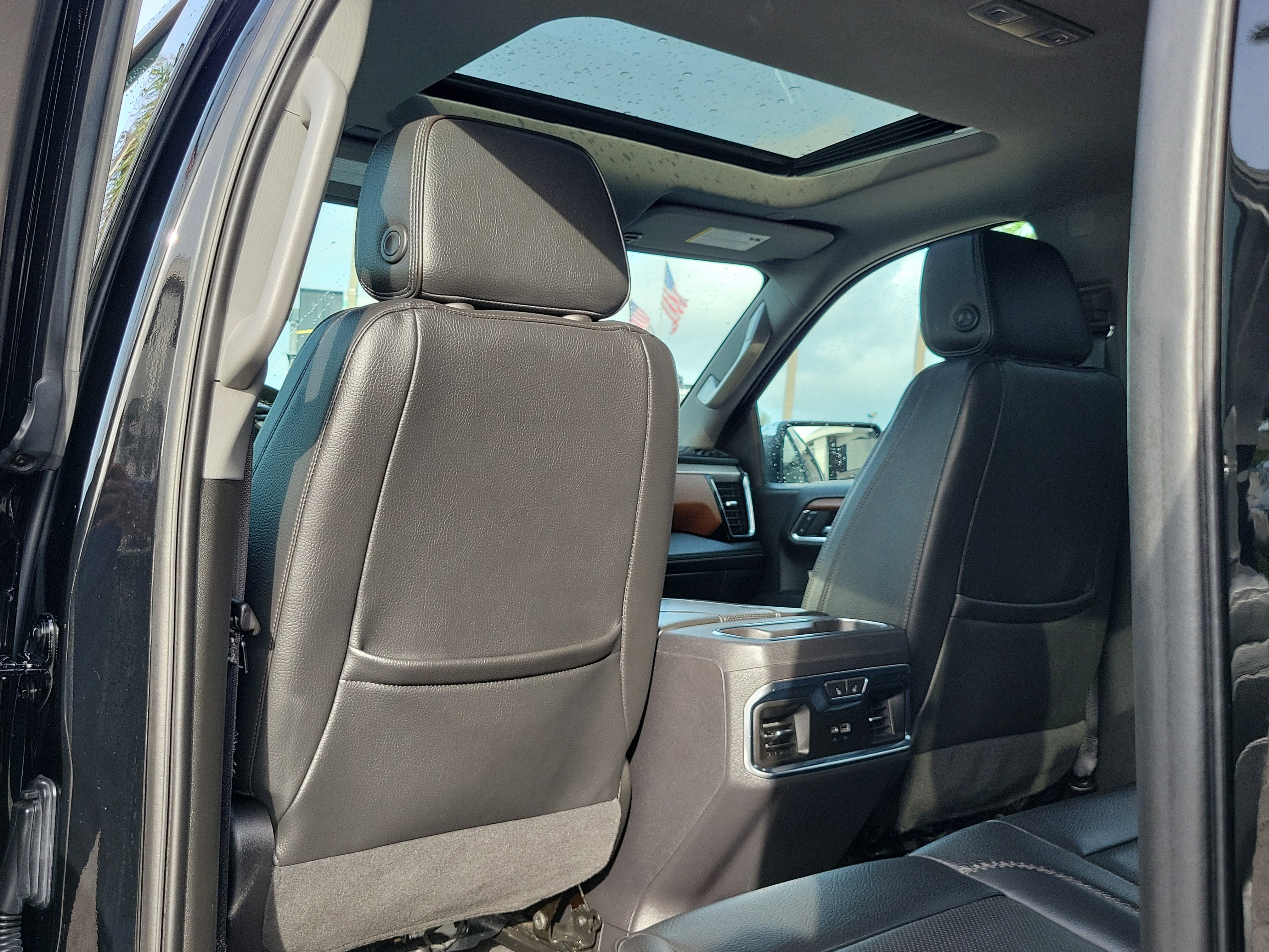 Used 2023 GMC Sierra 1500 Denali w/ Denali Reserve Package image 16