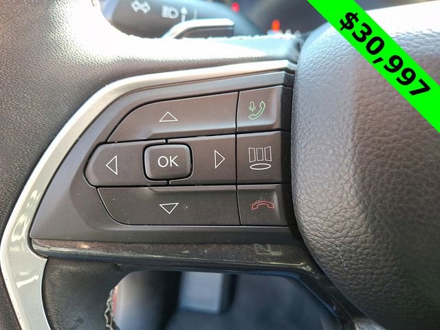 Used 2023 Jeep Grand Cherokee Altitude image 22