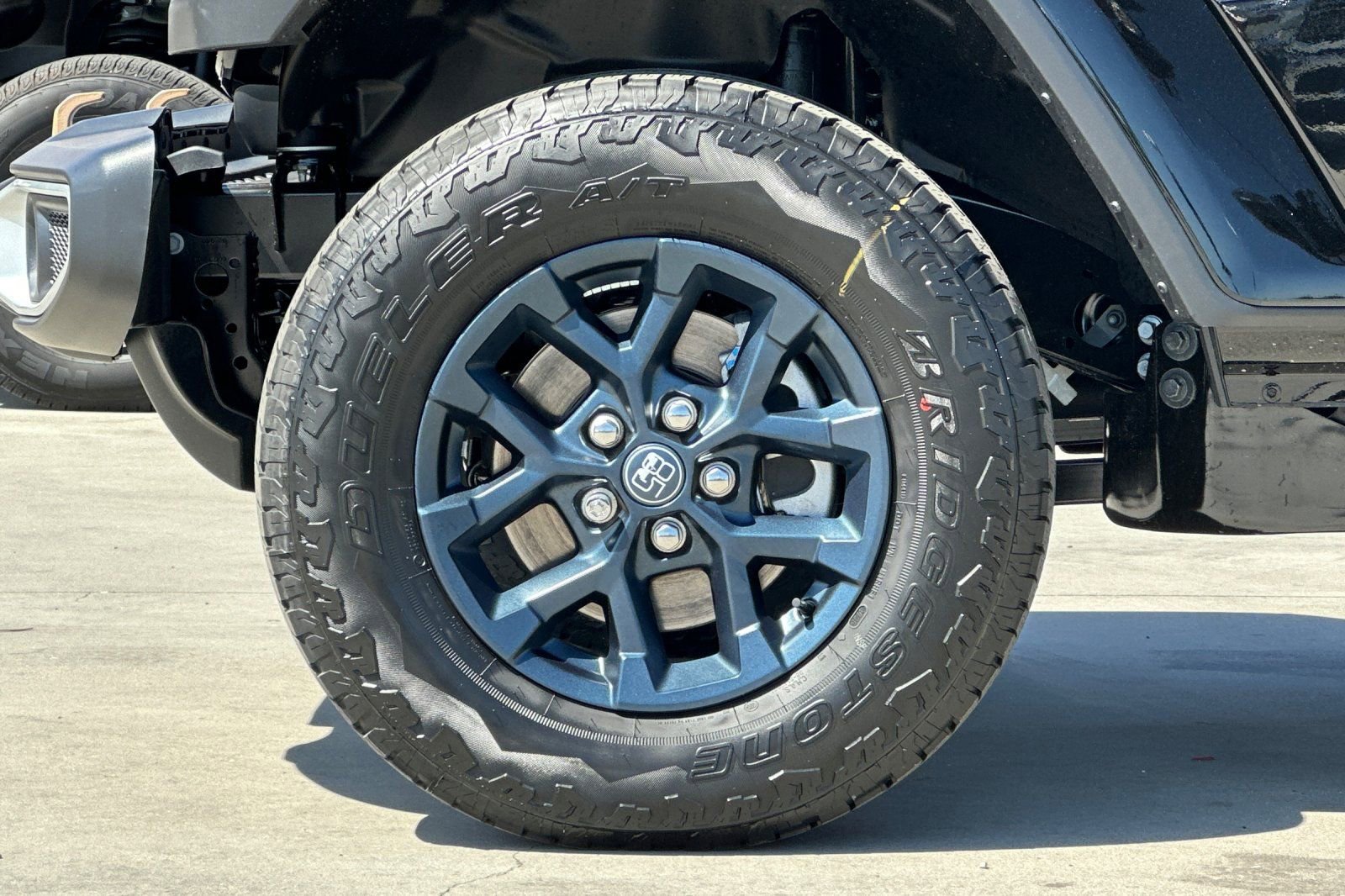 New 2026 Jeep Gladiator Sport AWD/4WD image 26