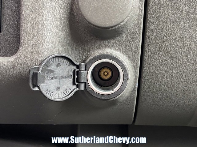 Used 2013 Nissan Frontier S image 21