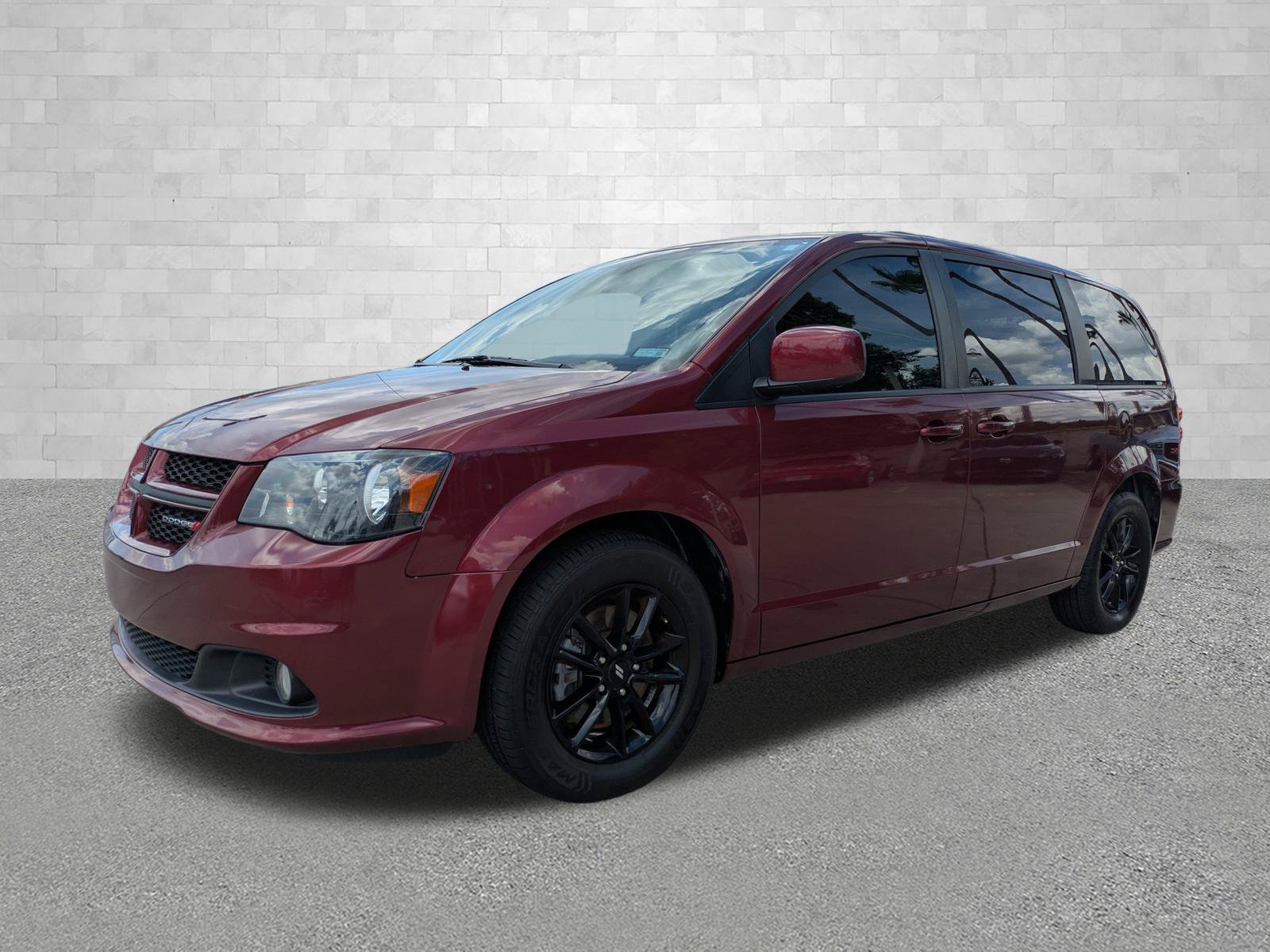 Used 2019 Dodge Grand Caravan GT FWD image 5