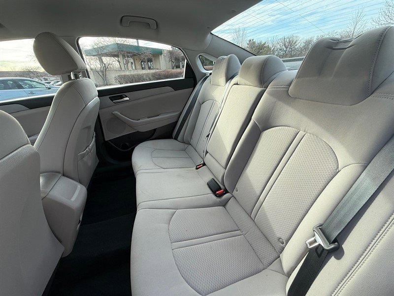 Used 2018 Hyundai Sonata SE FWD image 26