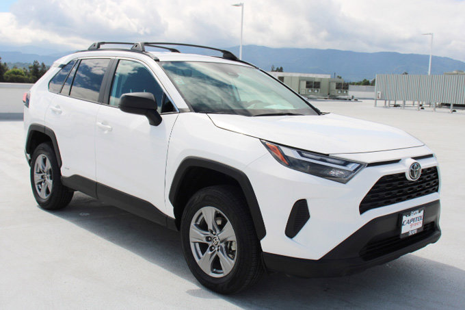 Certified 2025 Toyota RAV4 LE AWD/4WD image 2