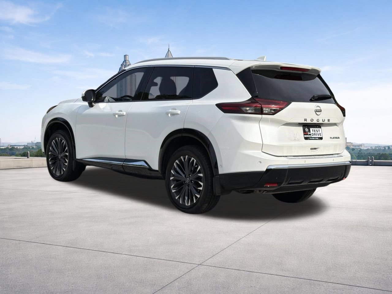 Used 2024 Nissan Rogue Platinum FWD image 24