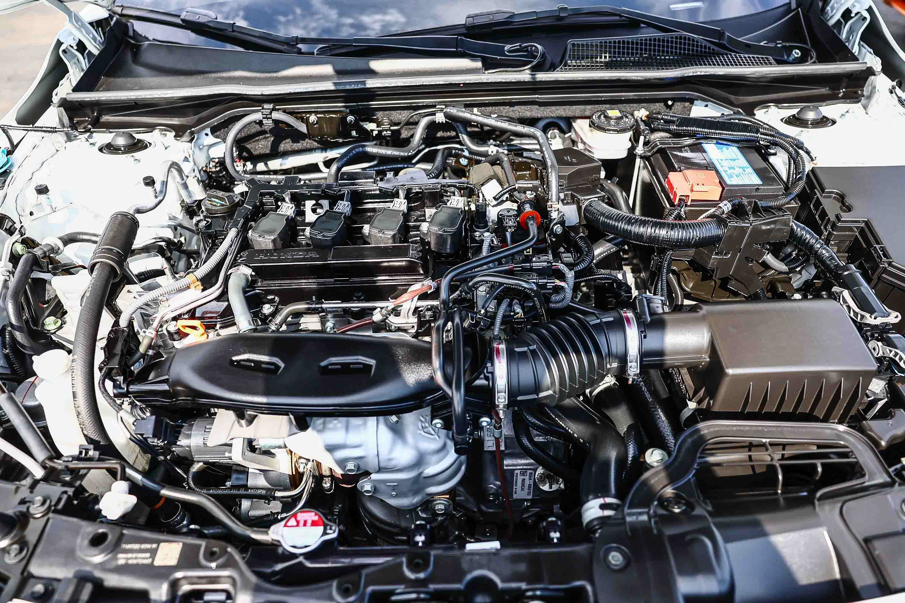 Certified 2024 Honda Civic Sport Touring image 19