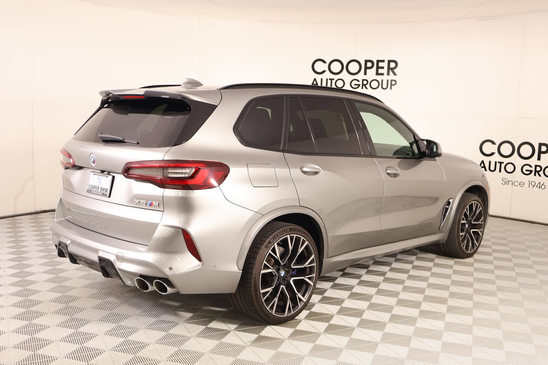 Used 2023 BMW X5 M w/ Executive Package AWD/4WD image 22
