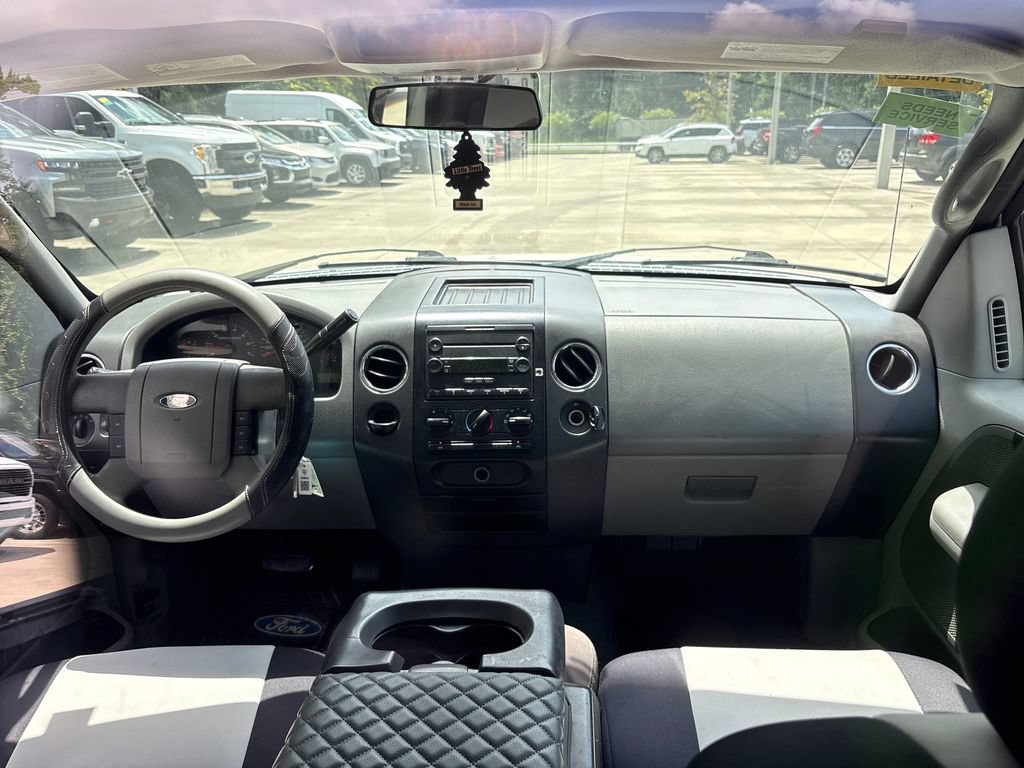 Used 2006 Ford F150 XLT RWD image 8