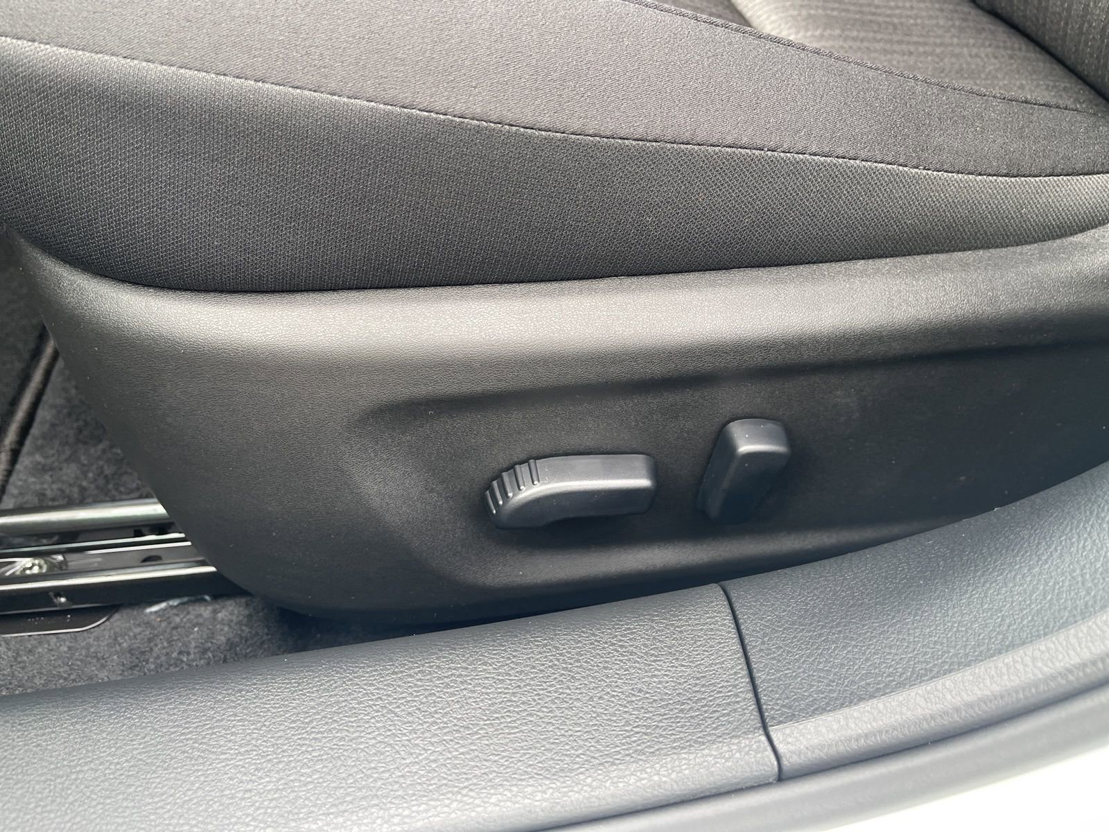 New 2025 Nissan Altima 2.5 SV w/ SV Special Edition Package image 15