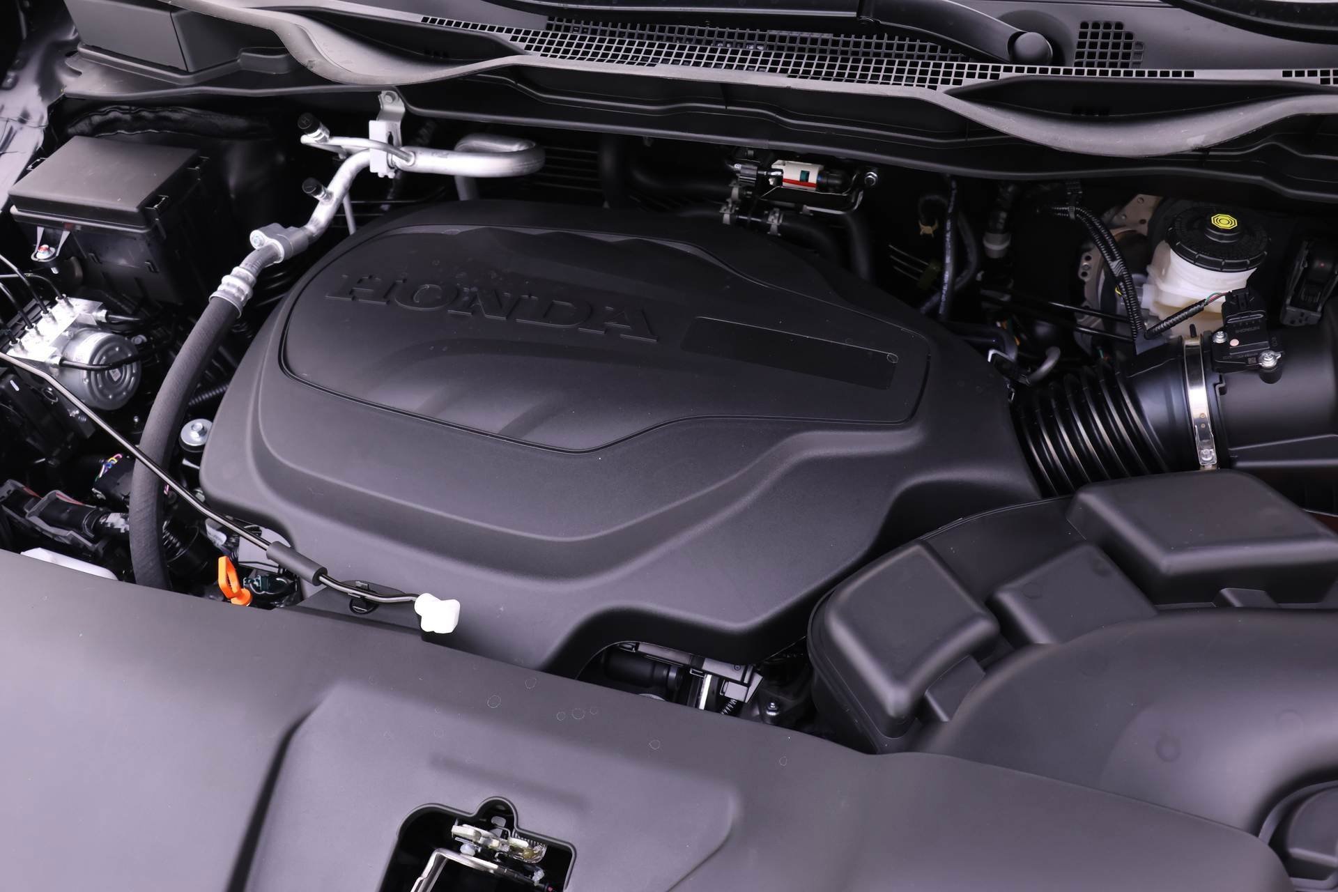 New 2026 Honda Odyssey Touring image 16