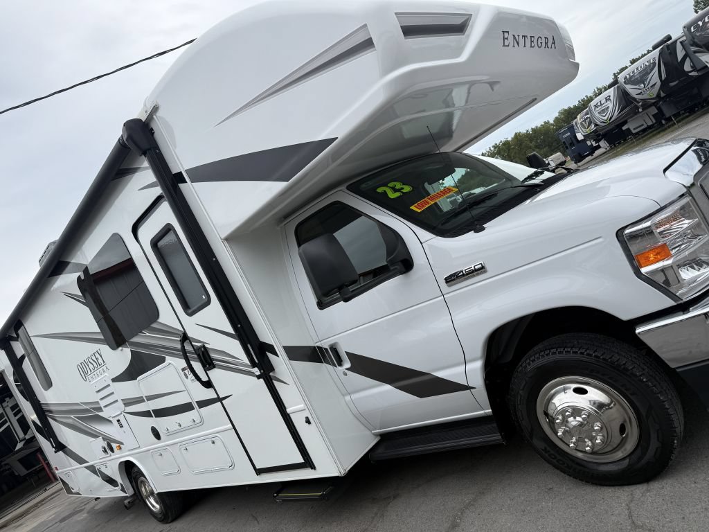 Used 2023 Ford E-450 and Econoline 450 Super Duty w/ Motorhome Prep Package RWD image 20