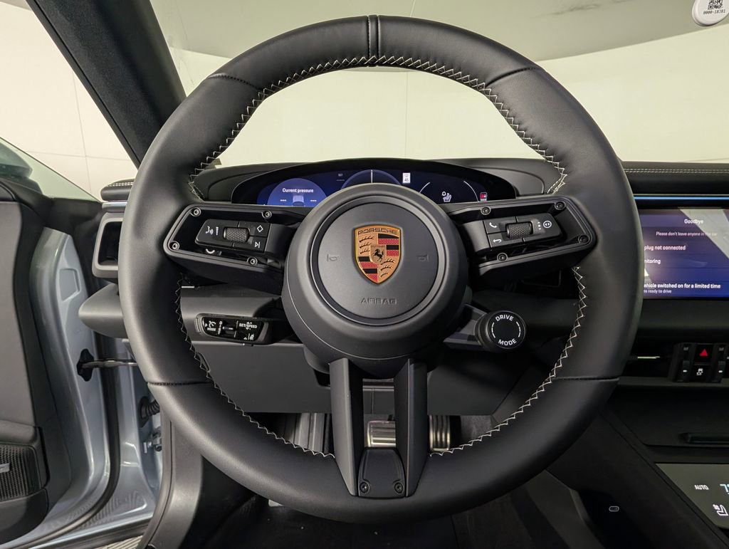 New 2026 Porsche Macan 4S Electric image 36