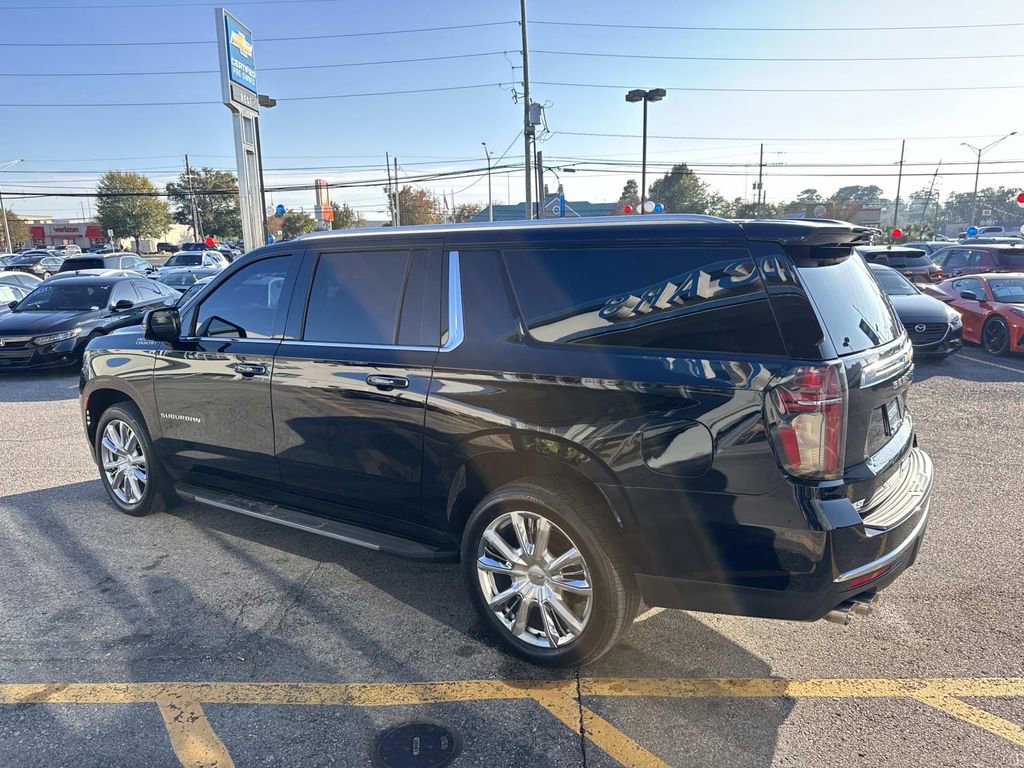 Certified 2022 Chevrolet Suburban High Country image 6