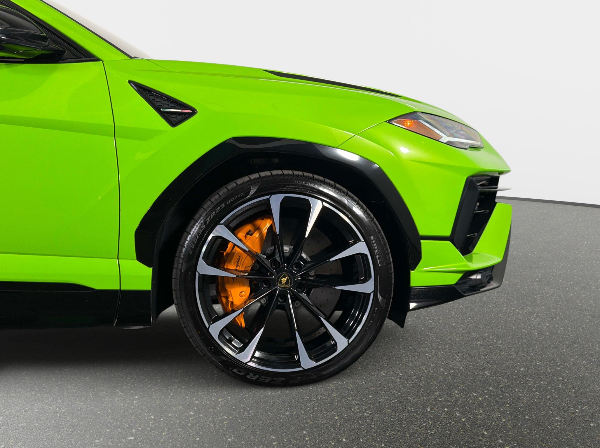 Used 2023 Lamborghini Urus S AWD/4WD image 4
