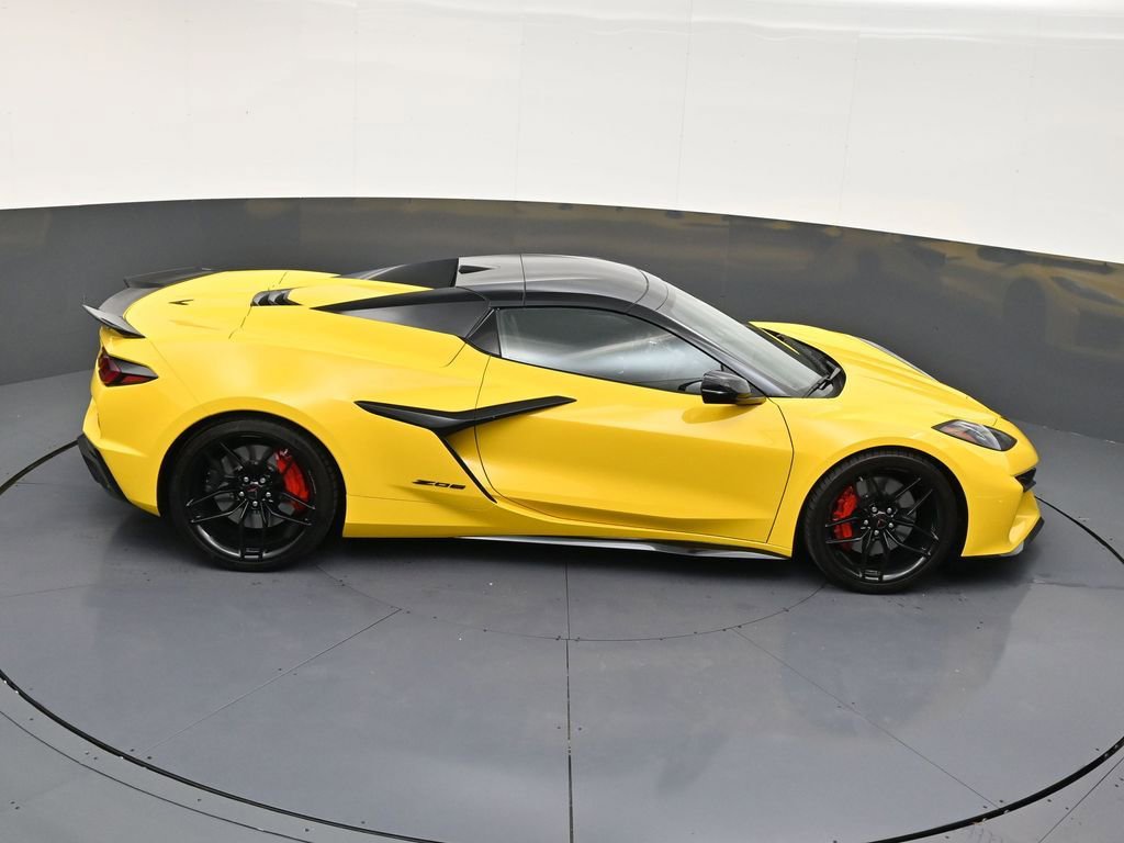 Used 2026 Chevrolet Corvette Z06 image 17