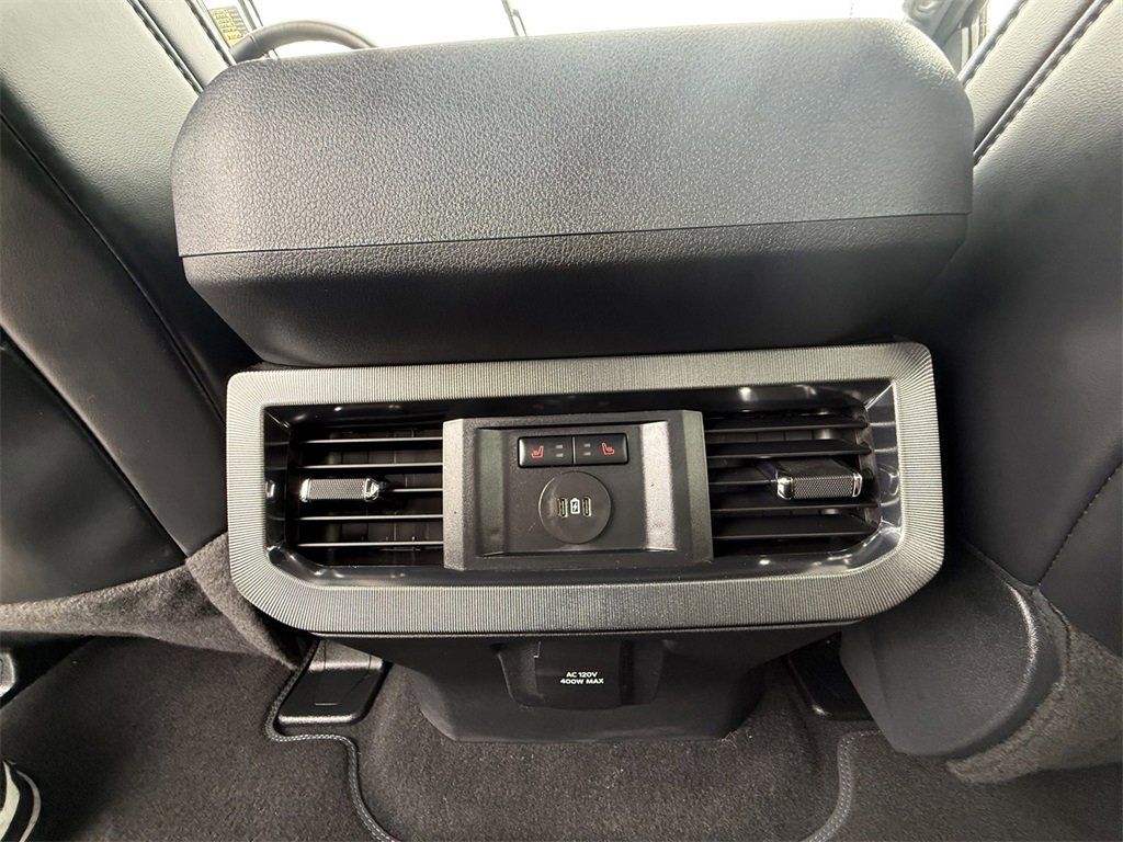 Used 2025 Ford F350 Platinum w/ FX4 Off-Road Package image 24