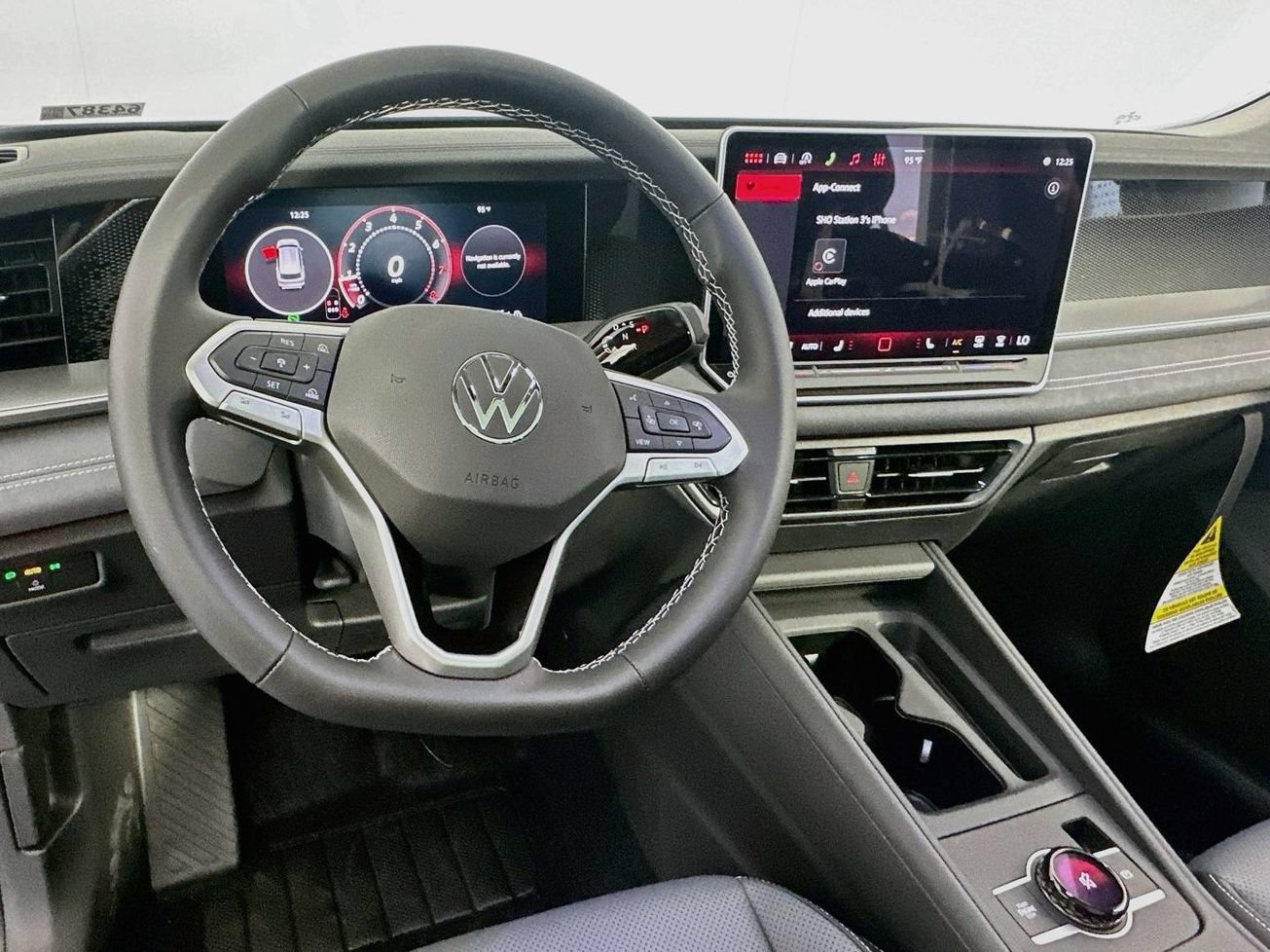 New 2026 Volkswagen Tiguan SE AWD/4WD image 13