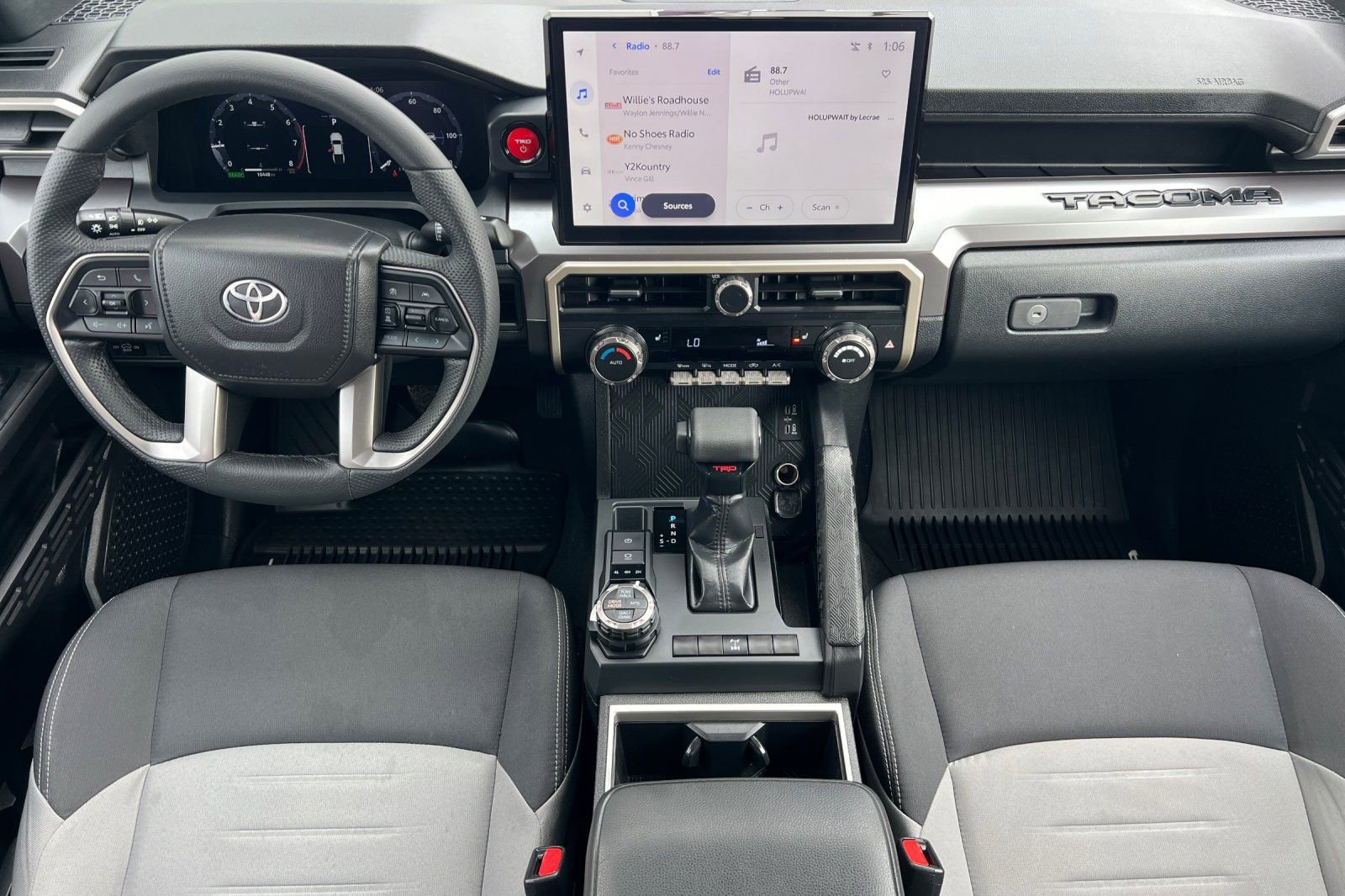 Certified 2025 Toyota Tacoma TRD Off-Road image 10