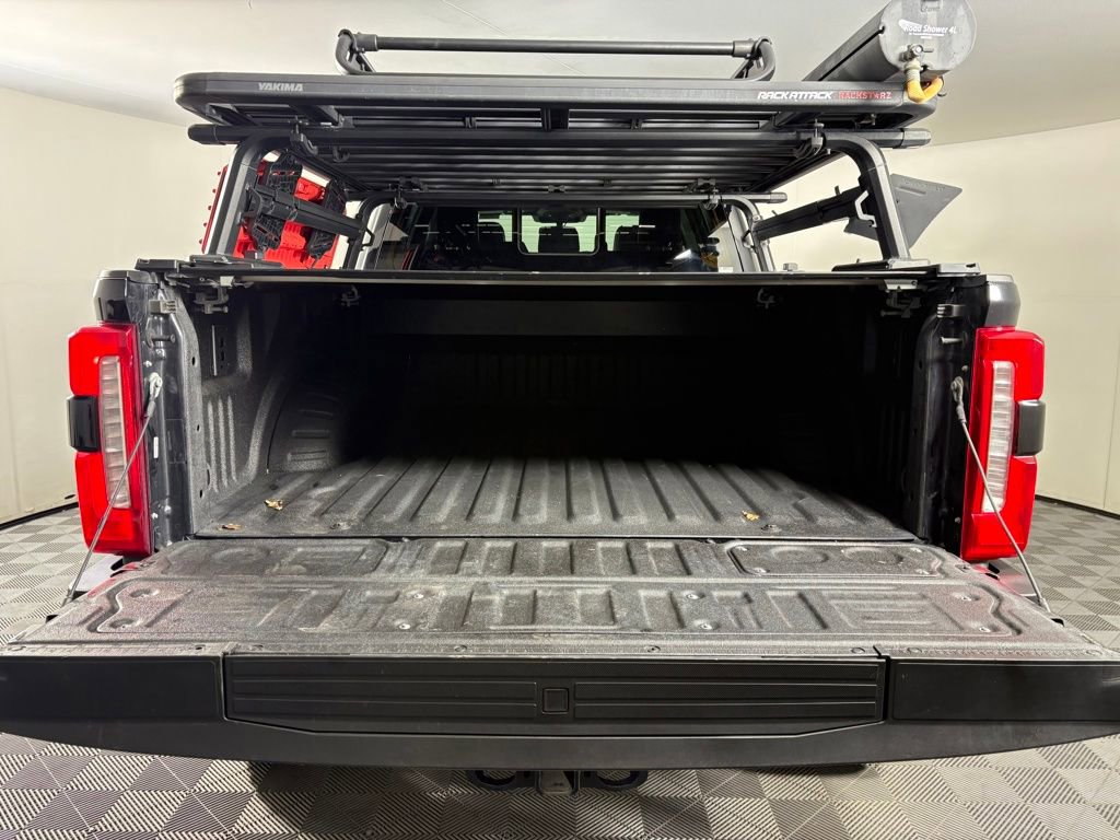 Used 2024 Ford F250 Lariat w/ Lariat Ultimate Package image 31