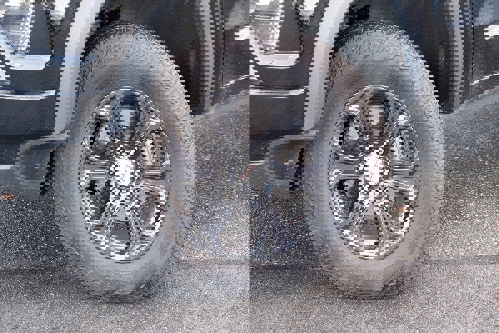 Used 2023 GMC Canyon Elevation w/ Convenience Package image 17