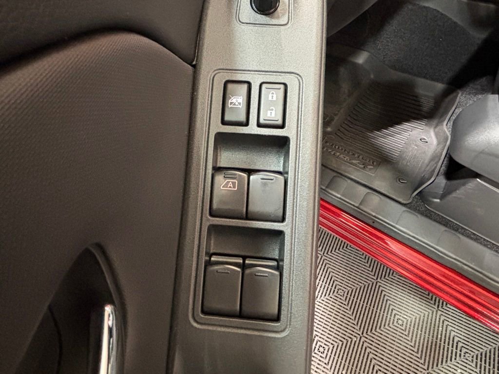 Used 2023 Nissan Frontier PRO-4X w/ Pro-4X Premium Package AWD/4WD image 12