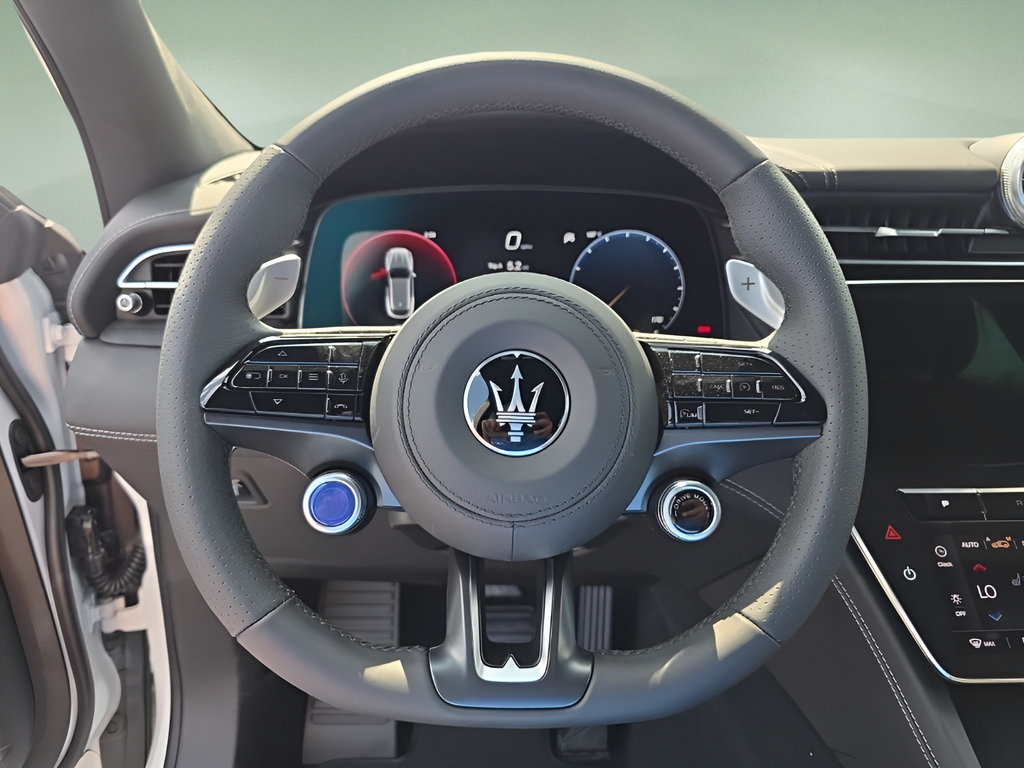 New 2025 Maserati Grecale GT AWD/4WD image 20