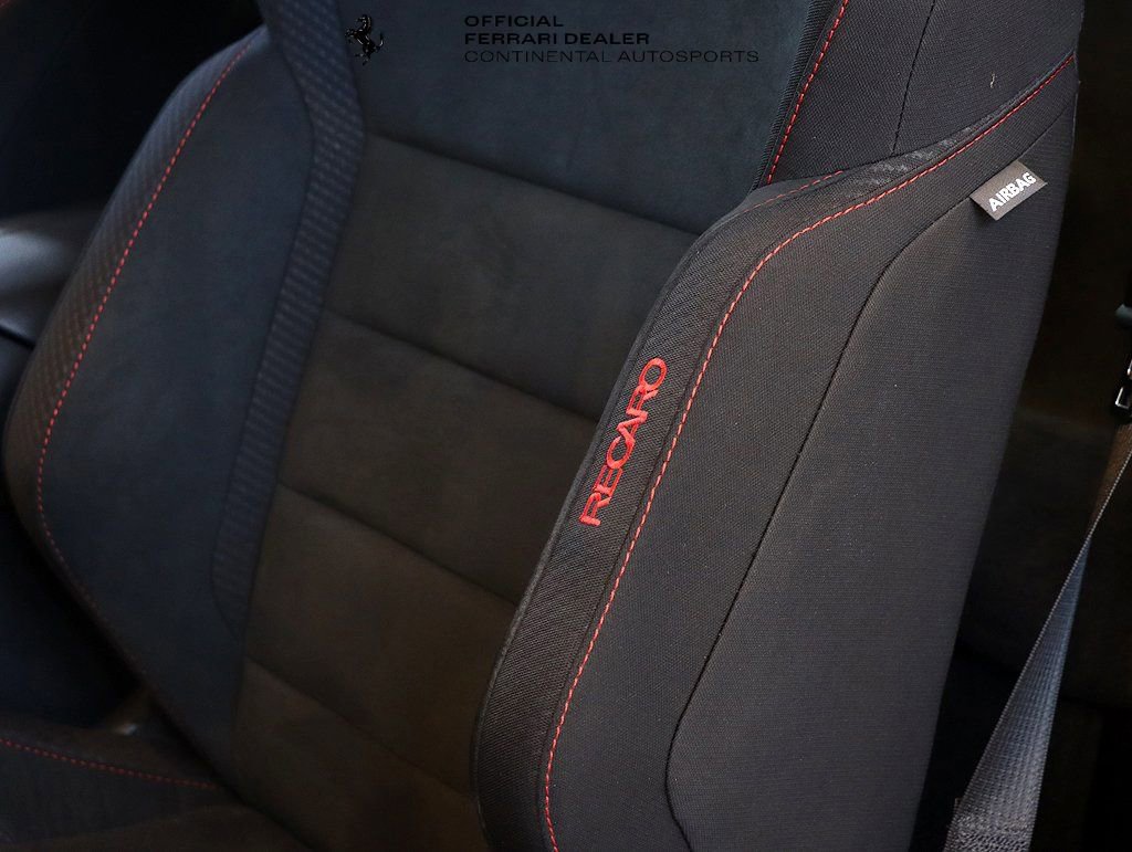 Used 2017 Ford Mustang Shelby GT350R w/ GT350R Equipment Group 920A image 33