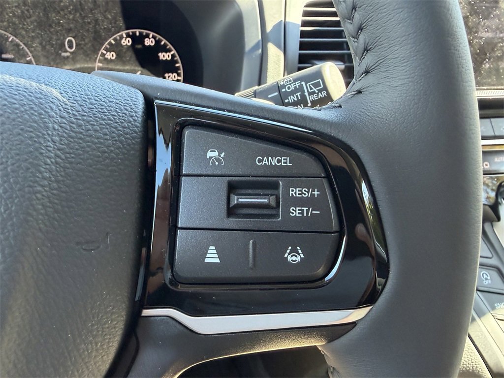 Used 2026 Honda Odyssey EX-L image 40