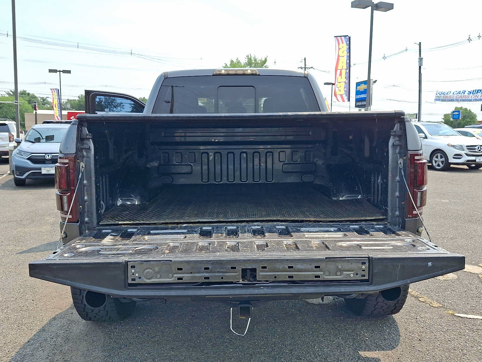 Used 2018 Ford F150 Raptor w/ Equipment Group 802A Luxury AWD/4WD image 29
