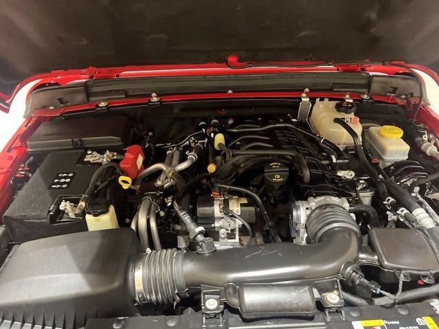 Used 2022 Jeep Wrangler Unlimited Rubicon w/ LED Lighting Group AWD/4WD image 27