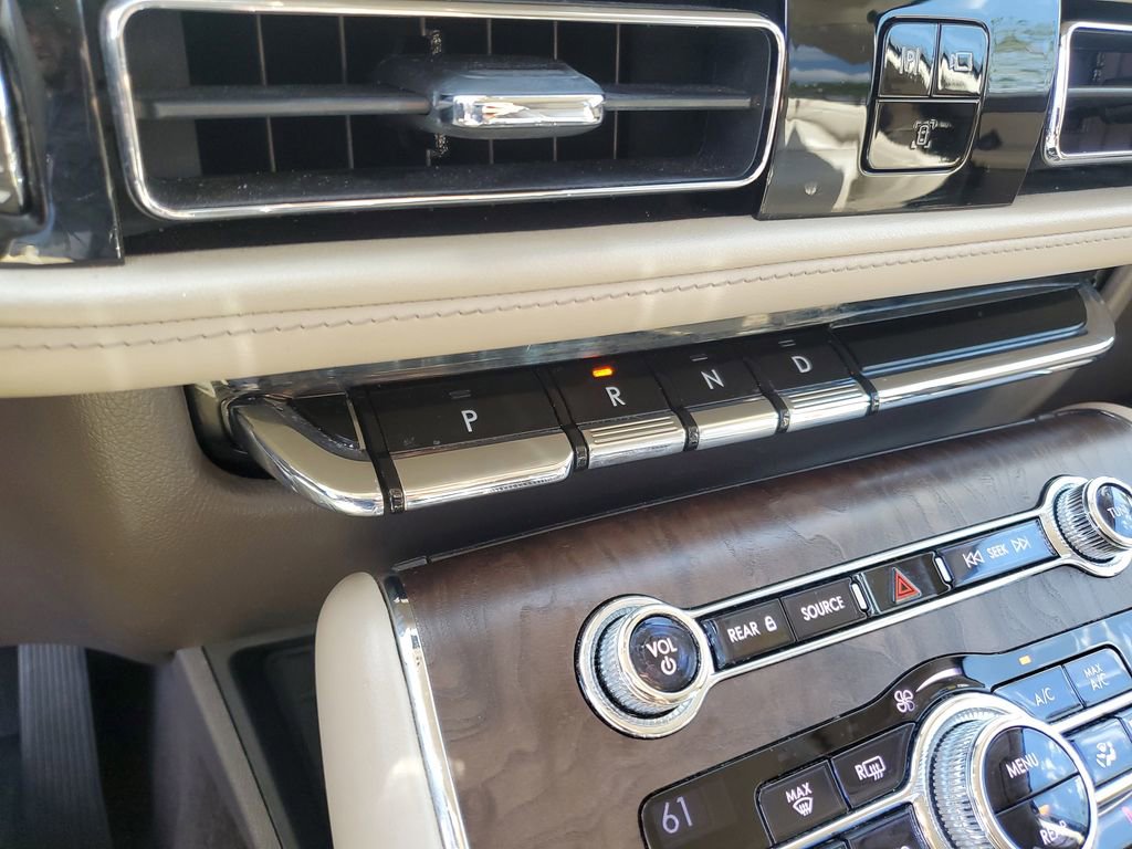 Used 2020 Lincoln Aviator Reserve RWD image 29