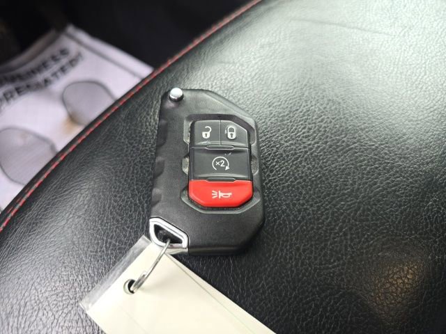 Used 2022 Jeep Gladiator Rubicon w/ Cold Weather Group image 29