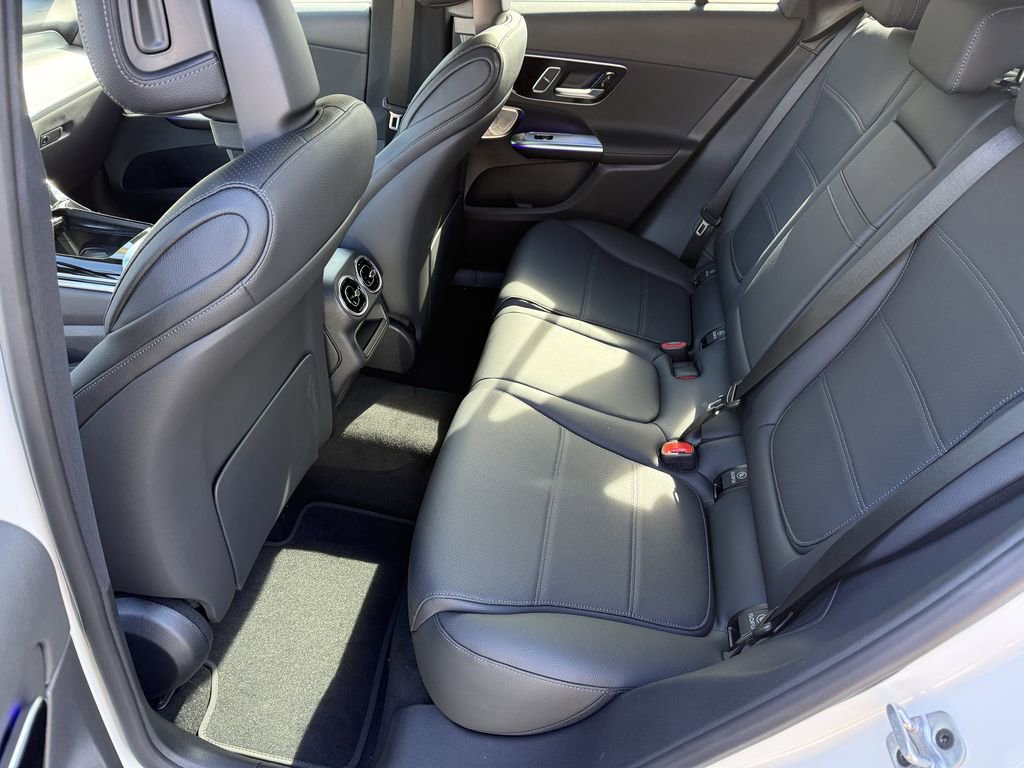 New 2026 Mercedes-Benz GLC 300 4MATIC image 11